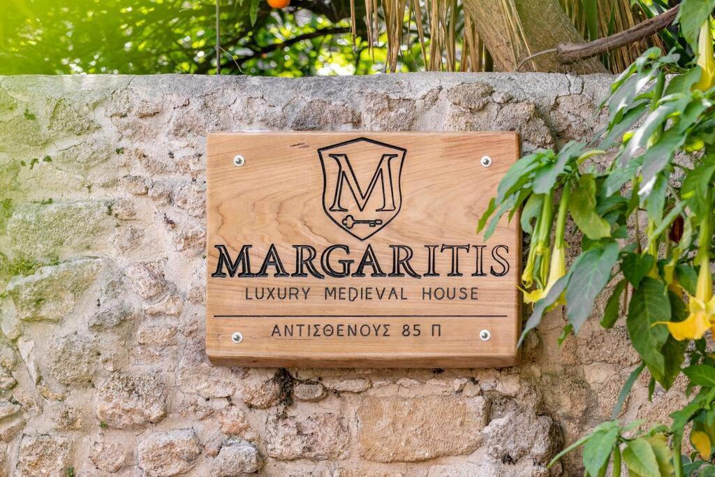 Margaritis Luxury Medieval House Rhodes City ภายนอก รูปภาพ