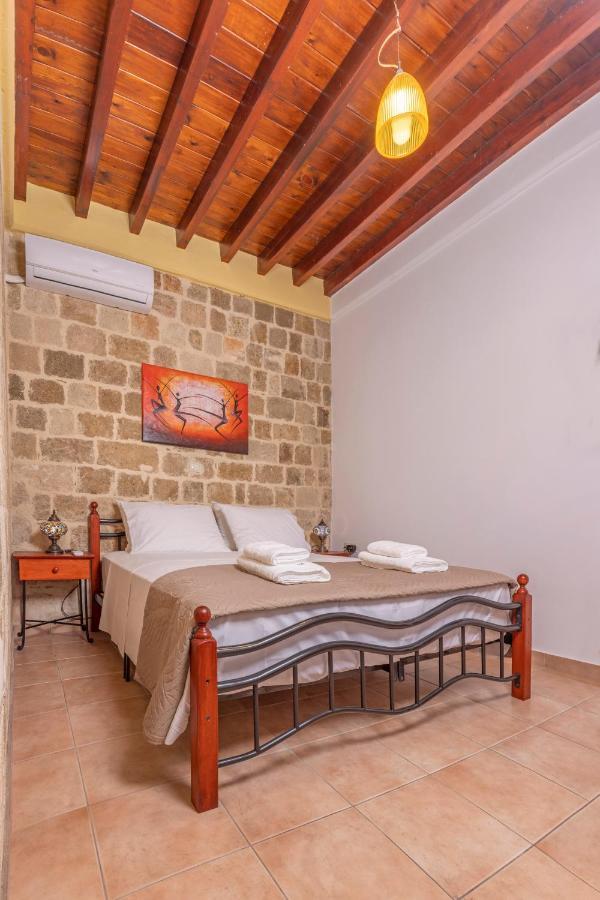 Margaritis Luxury Medieval House Rhodes City ภายนอก รูปภาพ